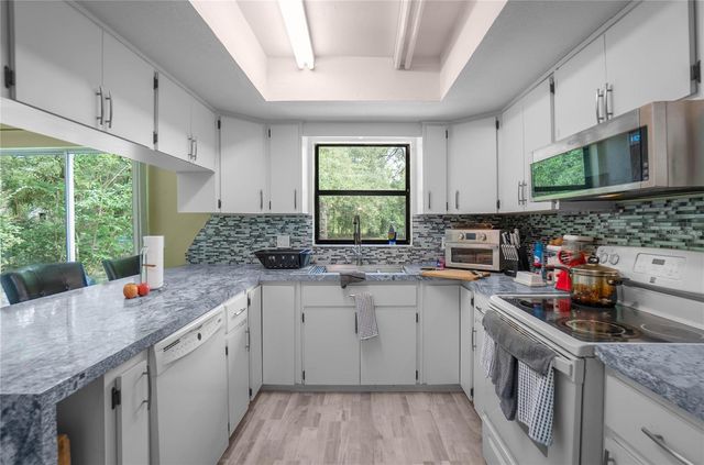 2925 W BIRDS NEST DRIVE, Beverly Hills, FL 34465