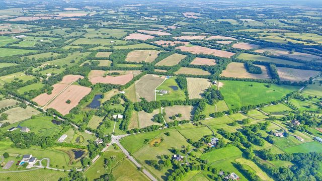 4810 Briar Hill Road, Lexington, KY 40516