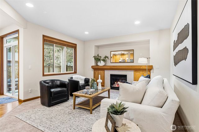 8133 NE 147th Street, Kenmore, WA 98028