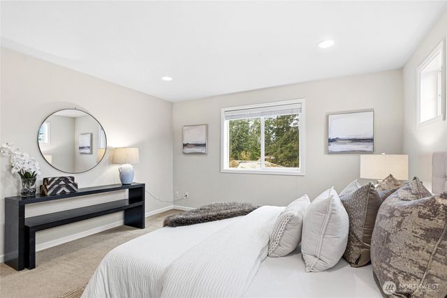 8133 NE 147th Street, Kenmore, WA 98028