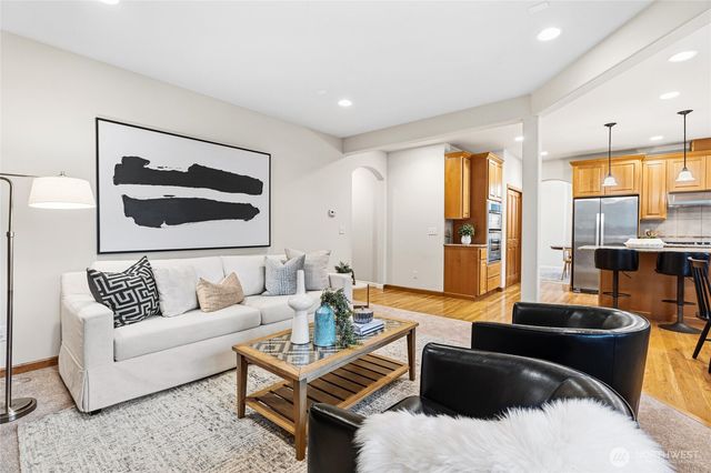 8133 NE 147th Street, Kenmore, WA 98028