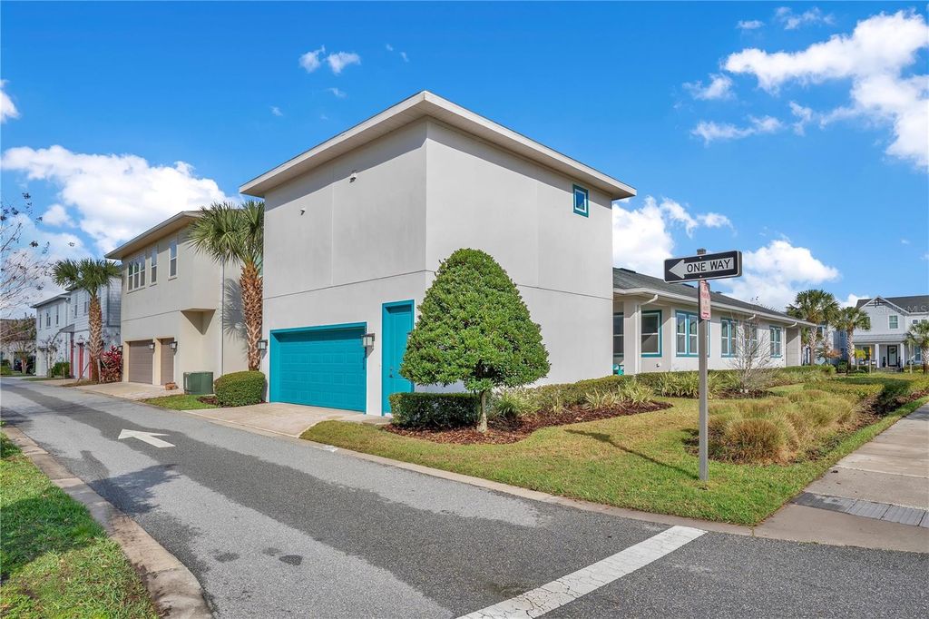 8285 LINDAHL ALLEY, Orlando, FL 32827