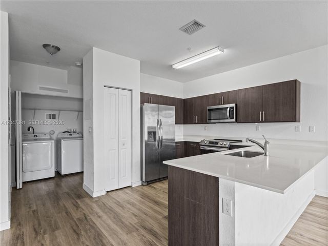 15540 SW 136th Street 220, Miami, FL 33196