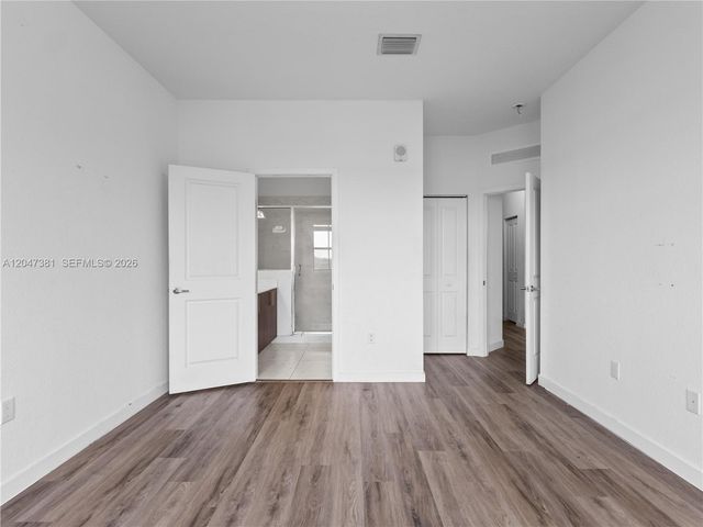 15540 SW 136th Street 220, Miami, FL 33196