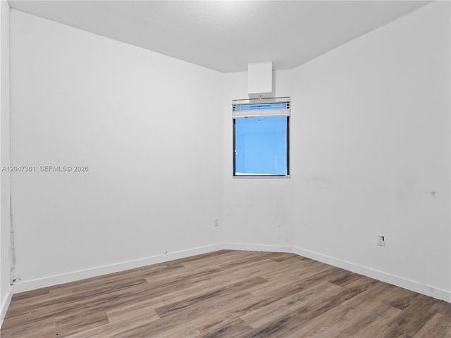 15540 SW 136th Street 220, Miami, FL 33196
