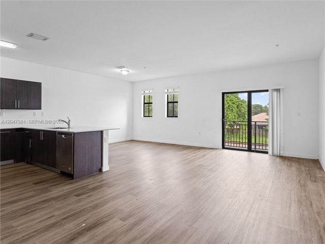 15540 SW 136th Street 220, Miami, FL 33196