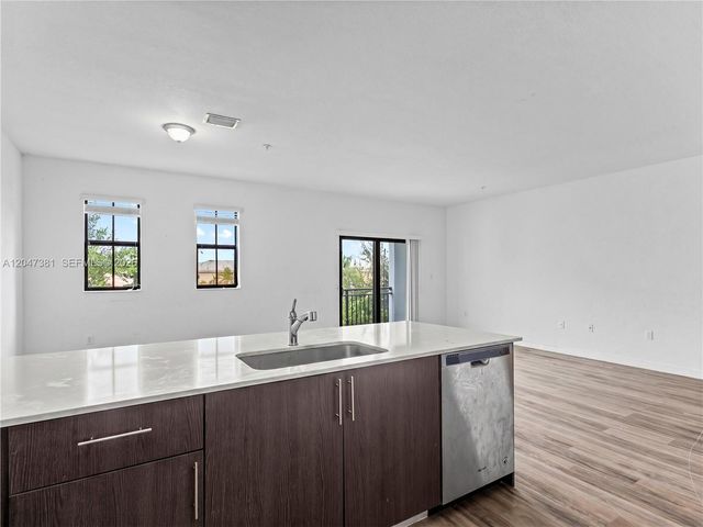 15540 SW 136th Street 220, Miami, FL 33196