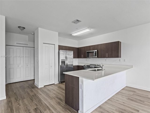 15540 SW 136th Street 220, Miami, FL 33196