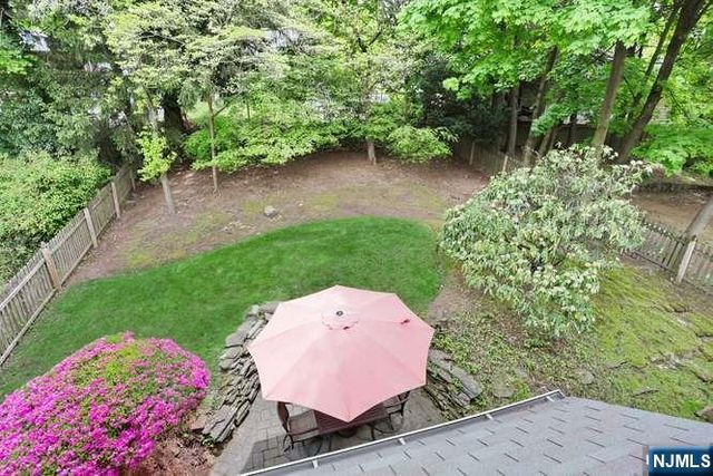 61 Hawthorne Terrace, Leonia, NJ 07605