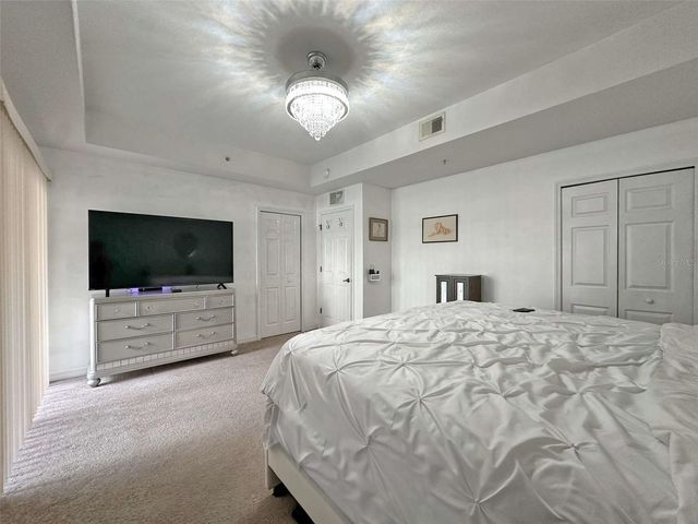 21019 SUNPOINT WAY 102, Lutz, FL 33558