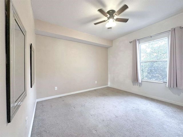 21019 SUNPOINT WAY 102, Lutz, FL 33558