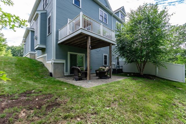 41 Clarks Hill Circle 41, Framingham, MA 01702