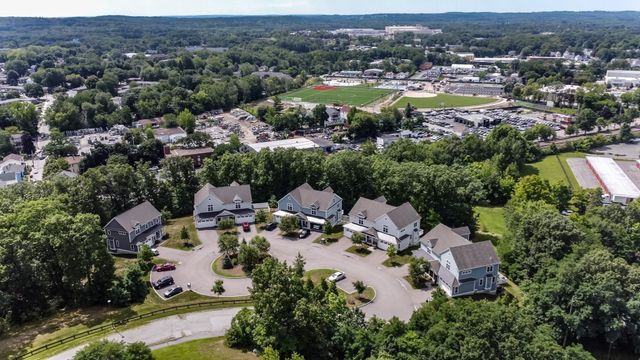 41 Clarks Hill Circle 41, Framingham, MA 01702