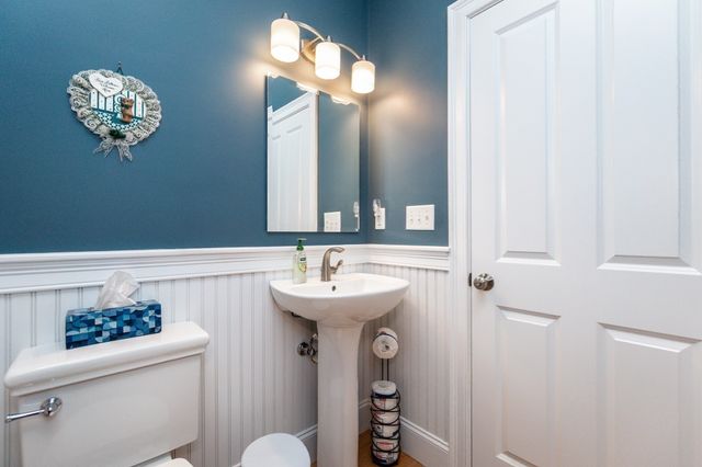 41 Clarks Hill Circle 41, Framingham, MA 01702