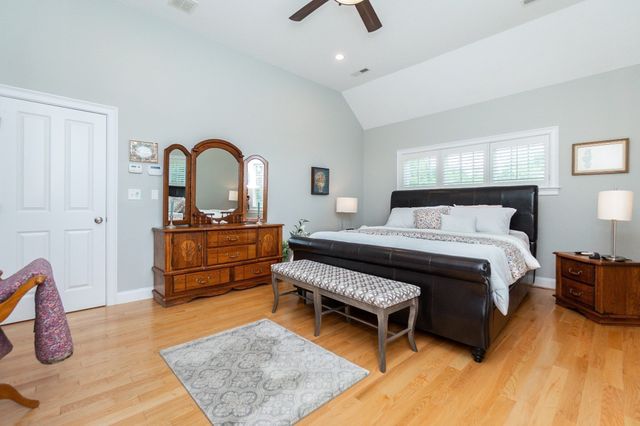41 Clarks Hill Circle 41, Framingham, MA 01702