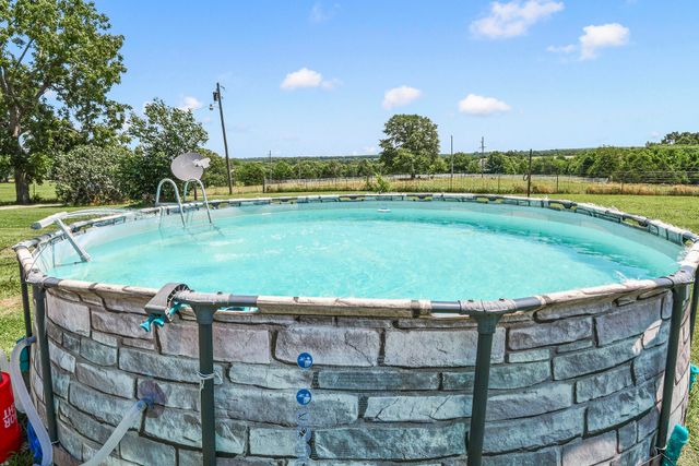 4049 N Farm Road 79, Willard, MO 65781
