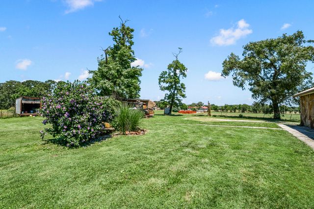 4049 N Farm Road 79, Willard, MO 65781