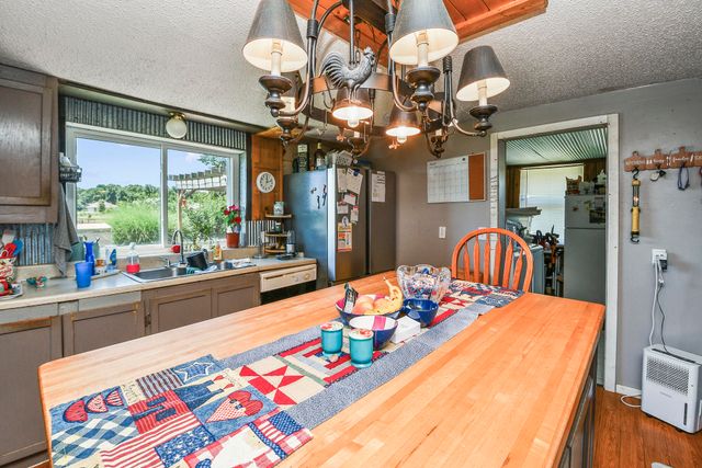 4049 N Farm Road 79, Willard, MO 65781