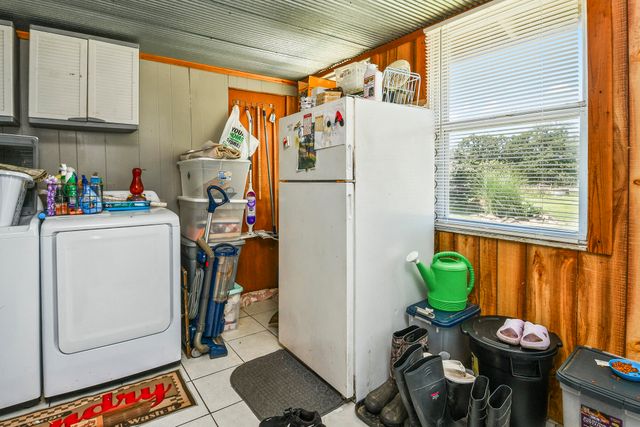 4049 N Farm Road 79, Willard, MO 65781