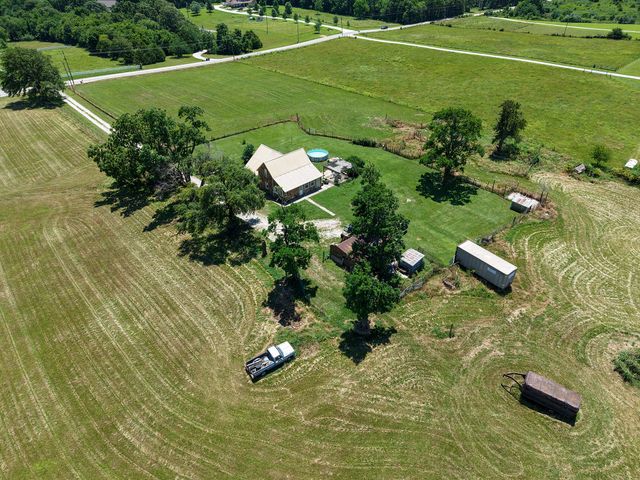 4049 N Farm Road 79, Willard, MO 65781