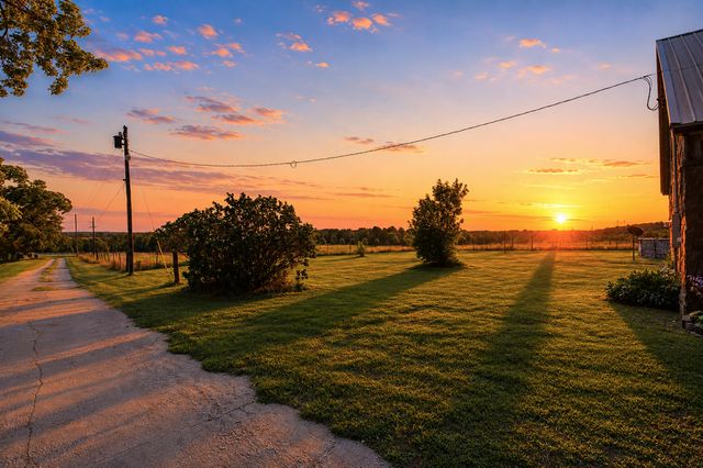 4049 N Farm Road 79, Willard, MO 65781