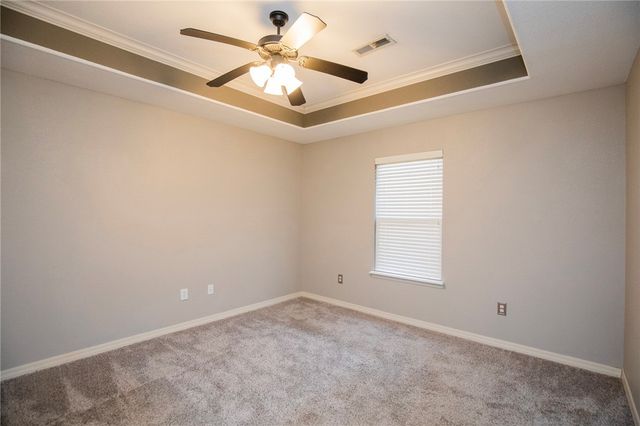 11 Fowey Lane, Bella Vista, AR 72714