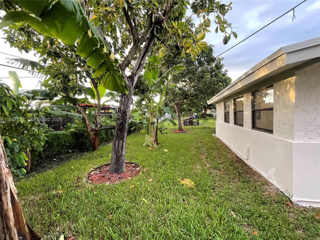 19620 NW 5th Ct, Miami Gardens, FL 33169