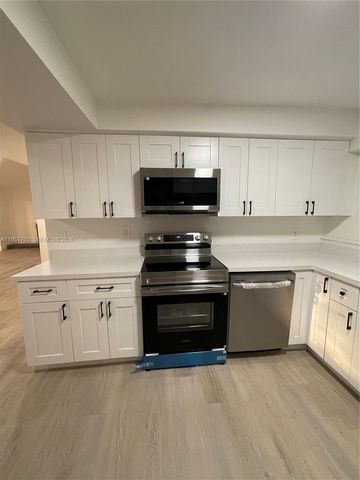 19620 NW 5th Ct, Miami Gardens, FL 33169