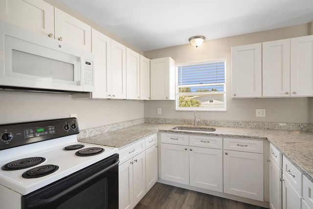 207 9th Street B, St Augustine Beach, FL 32080