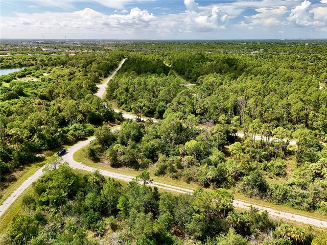 OBERON CIRCLE, North Port, FL 34288