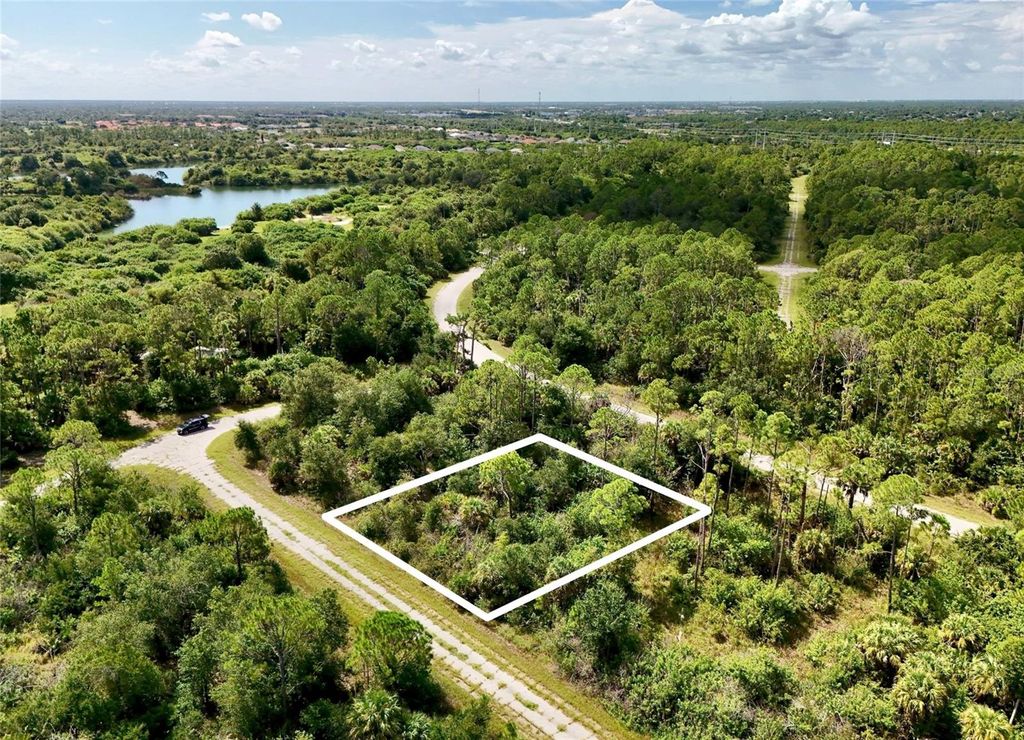 OBERON CIRCLE, North Port, FL 34288