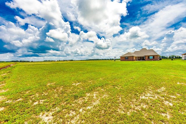 357 Morning Star Drive, Thibodaux, LA 70301