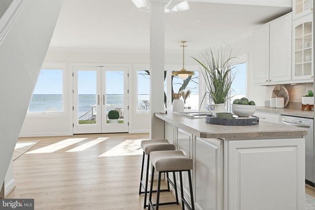 3963 BAYSIDE DR, Edgewater, MD 21037