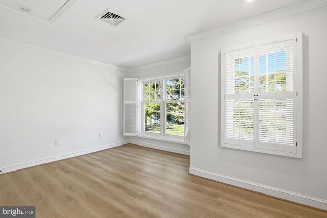 3963 BAYSIDE DR, Edgewater, MD 21037