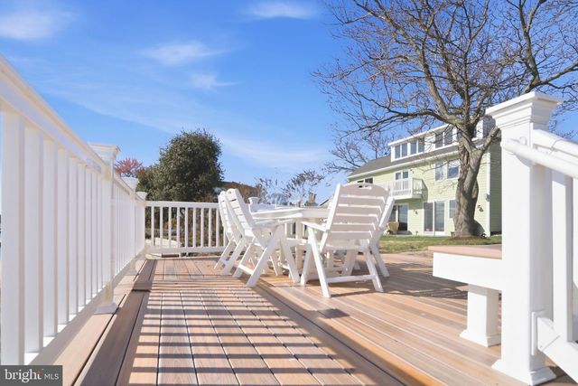 3963 BAYSIDE DR, Edgewater, MD 21037