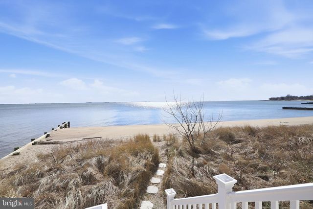 3963 BAYSIDE DR, Edgewater, MD 21037