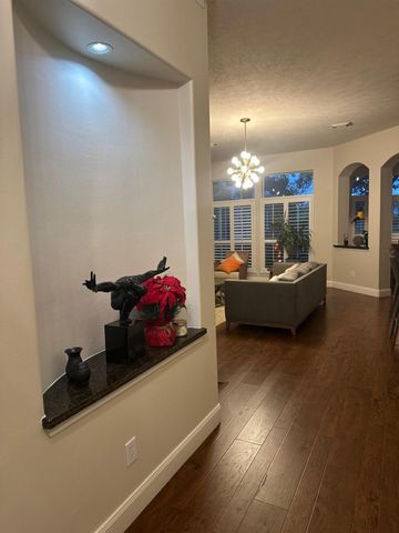 2315 Blue Water Bay Drive, Katy, TX 77494