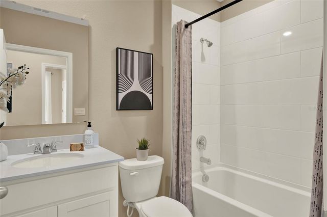 5166 CLUSIA DRIVE, Apopka, FL 32712