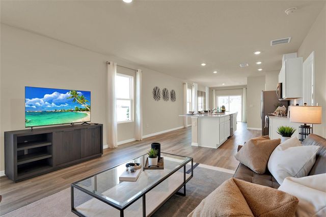 5166 CLUSIA DRIVE, Apopka, FL 32712