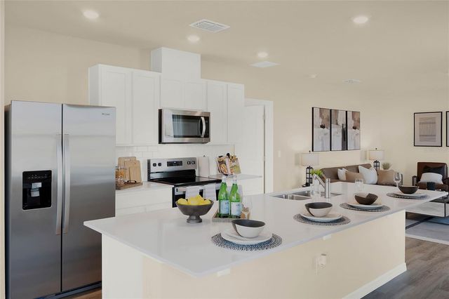 5166 CLUSIA DRIVE, Apopka, FL 32712