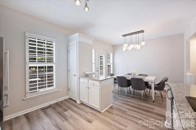 5423 Dockery Drive, Charlotte, NC 28209