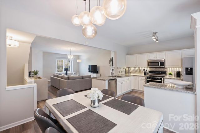 5423 Dockery Drive, Charlotte, NC 28209