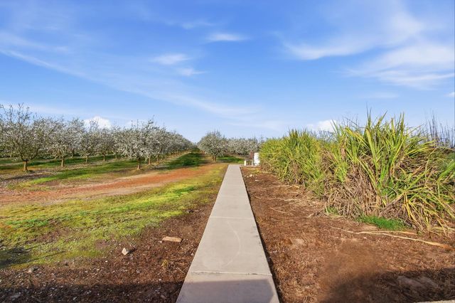 5333 Geer Rd, Turlock, CA 95382