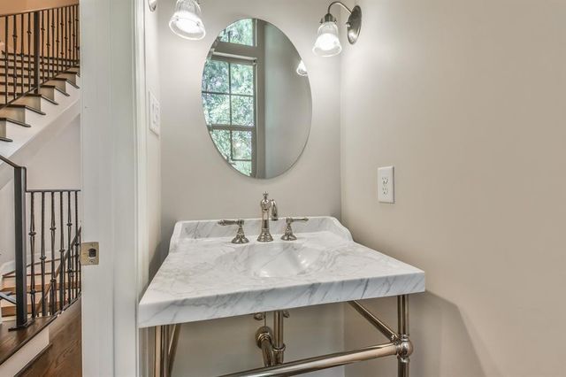 70 Wooded Park Place, The Woodlands, TX 77380