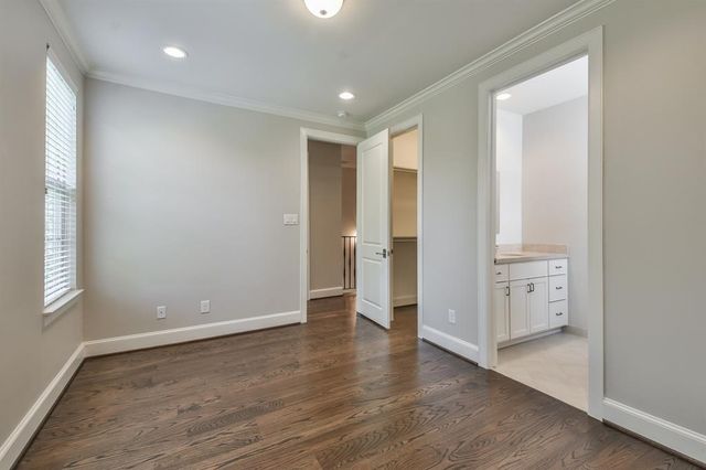 70 Wooded Park Place, The Woodlands, TX 77380