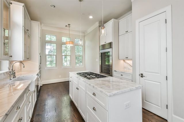 70 Wooded Park Place, The Woodlands, TX 77380