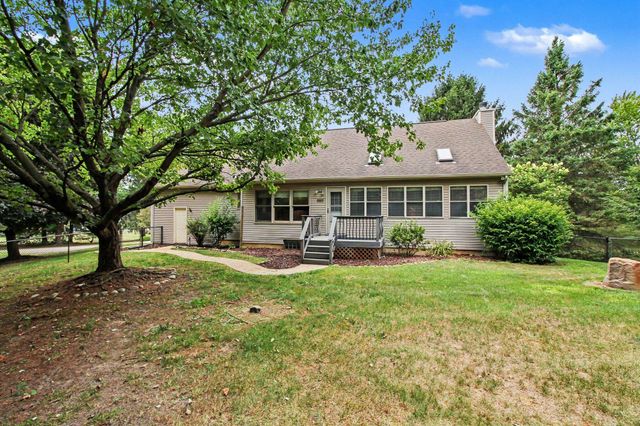1457 Indian Trail, Milford Charter Twp, MI 48380