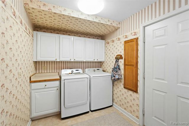 9346 Golfcrest Circle, Davison, MI 48423