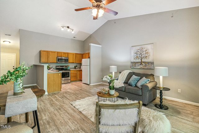 3050 Trailwood Pines Lane 303, Raleigh, NC 27603