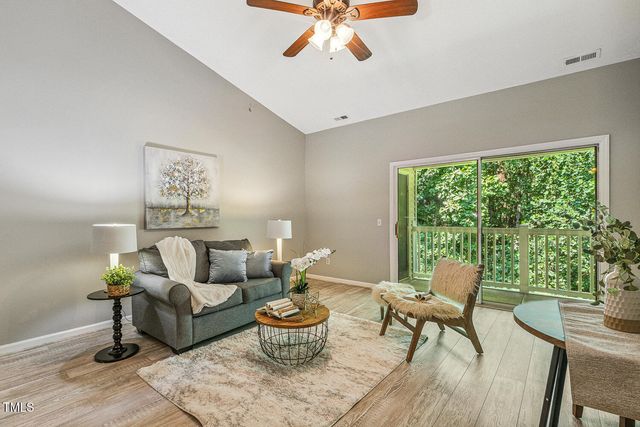 3050 Trailwood Pines Lane 303, Raleigh, NC 27603